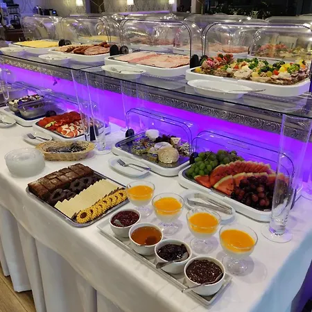 Bialy Dom Henlex Restauracja Hotel Poznań