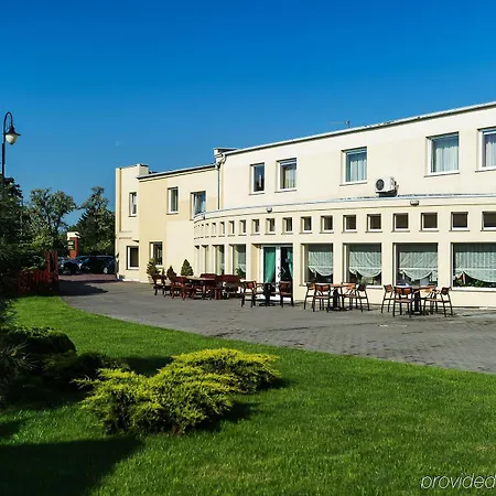 Bialy Dom Henlex Restauracja Hotel 3*