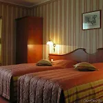 Bialy Dom Henlex Restauracja 3*