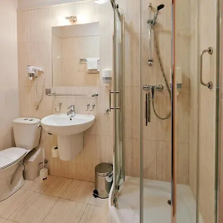 Bialy Dom Henlex Restauracja Hotell Poznań