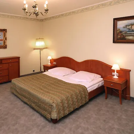 Hotel Bialy Dom Henlex Restauracja Poznań