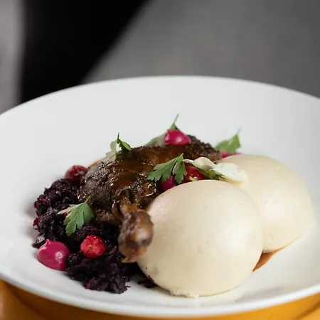 호텔 Bialy Dom Henlex Restauracja 3*