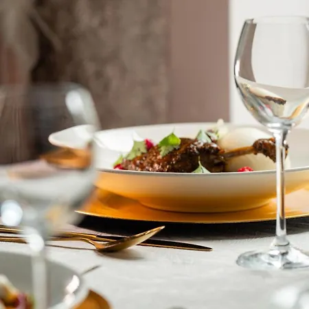 Hotel Bialy Dom Henlex Restauracja Poznań