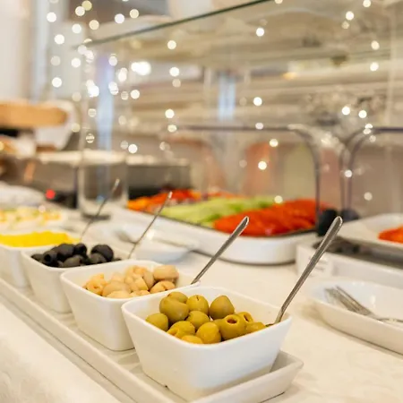 Bialy Dom Henlex Restauracja Hotel 3*