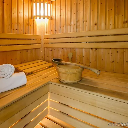 Hotel Bialy Dom Henlex Restauracja Poznań