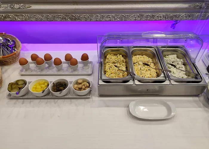 Bialy Dom Henlex Restauracja 3*