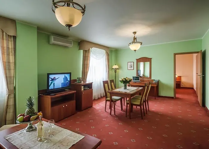 Bialy Dom Henlex Restauracja Hotel Poznan